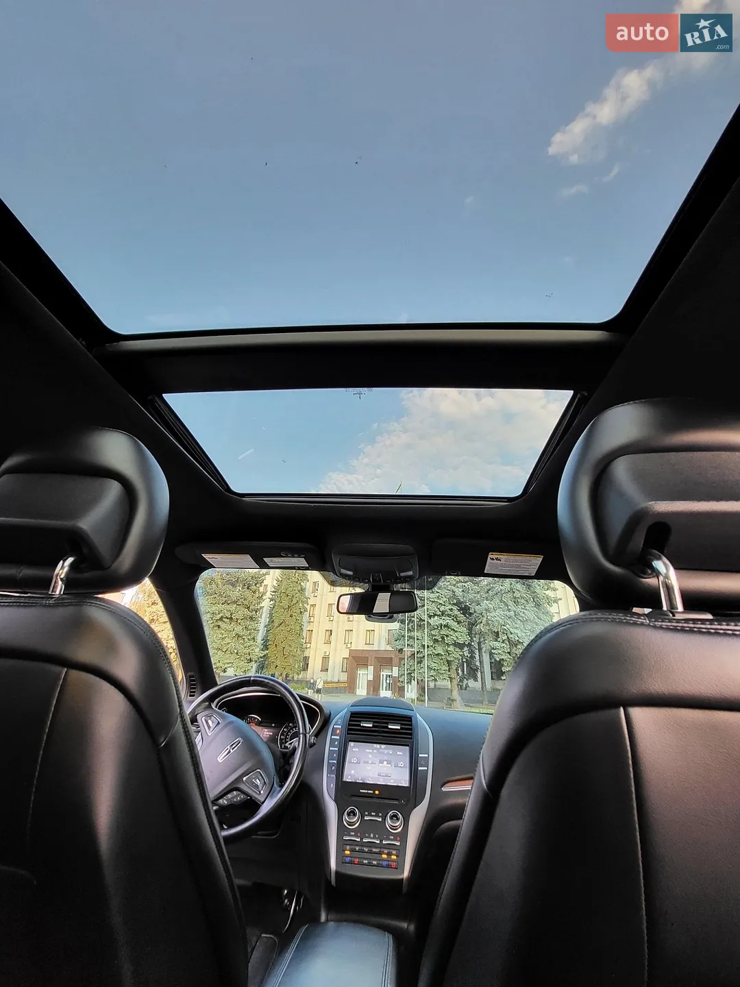 2016 Lincoln MKC - мініатюра 9