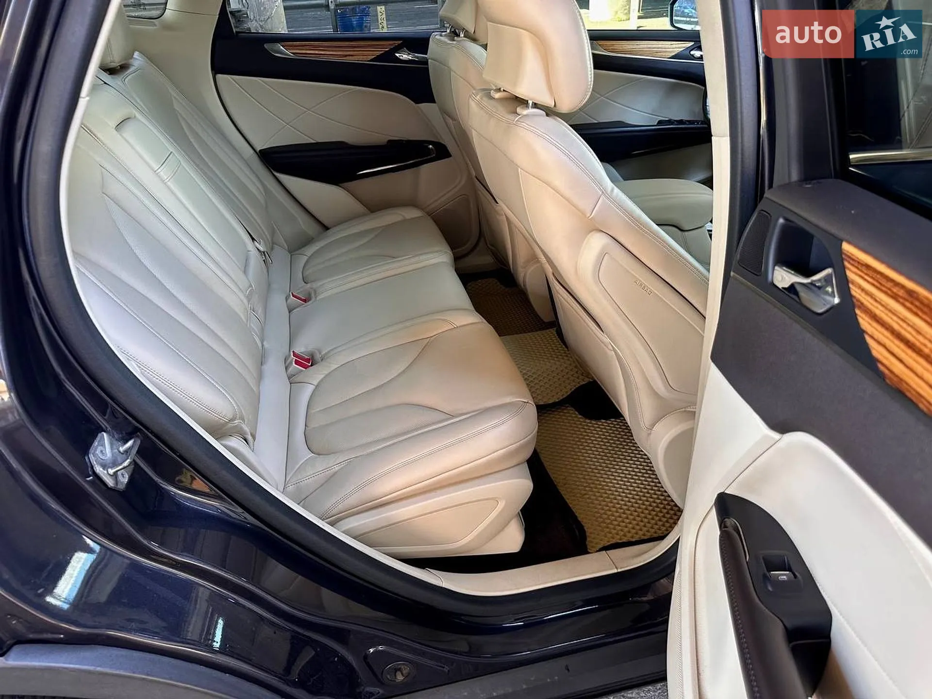 2014 Lincoln MKC - мініатюра 27