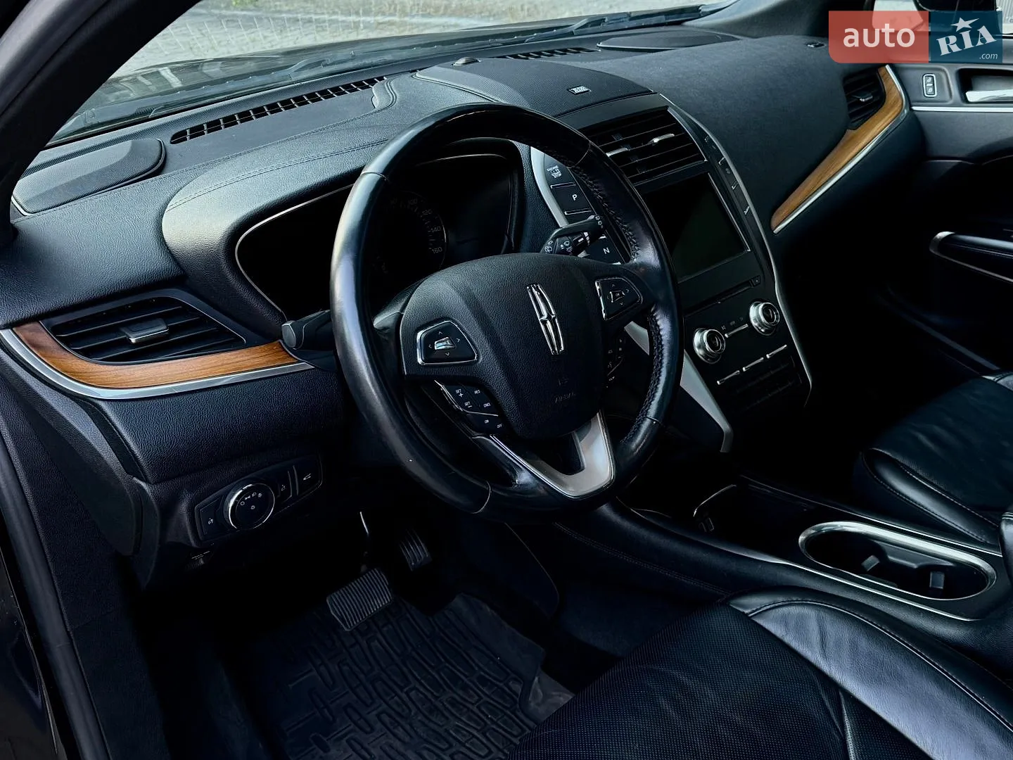 2019 Lincoln MKC - мініатюра 11