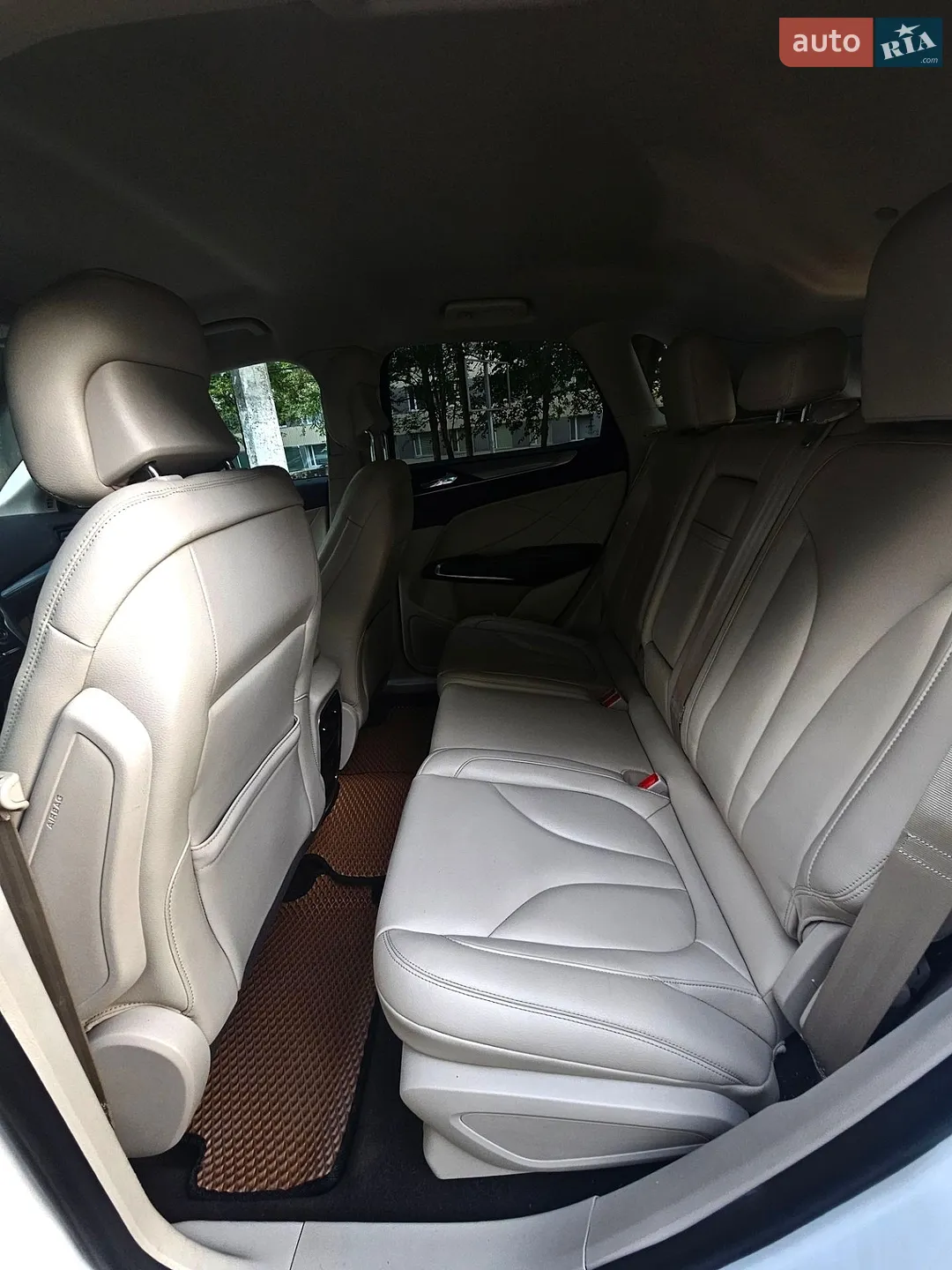 2019 Lincoln MKC - мініатюра 28