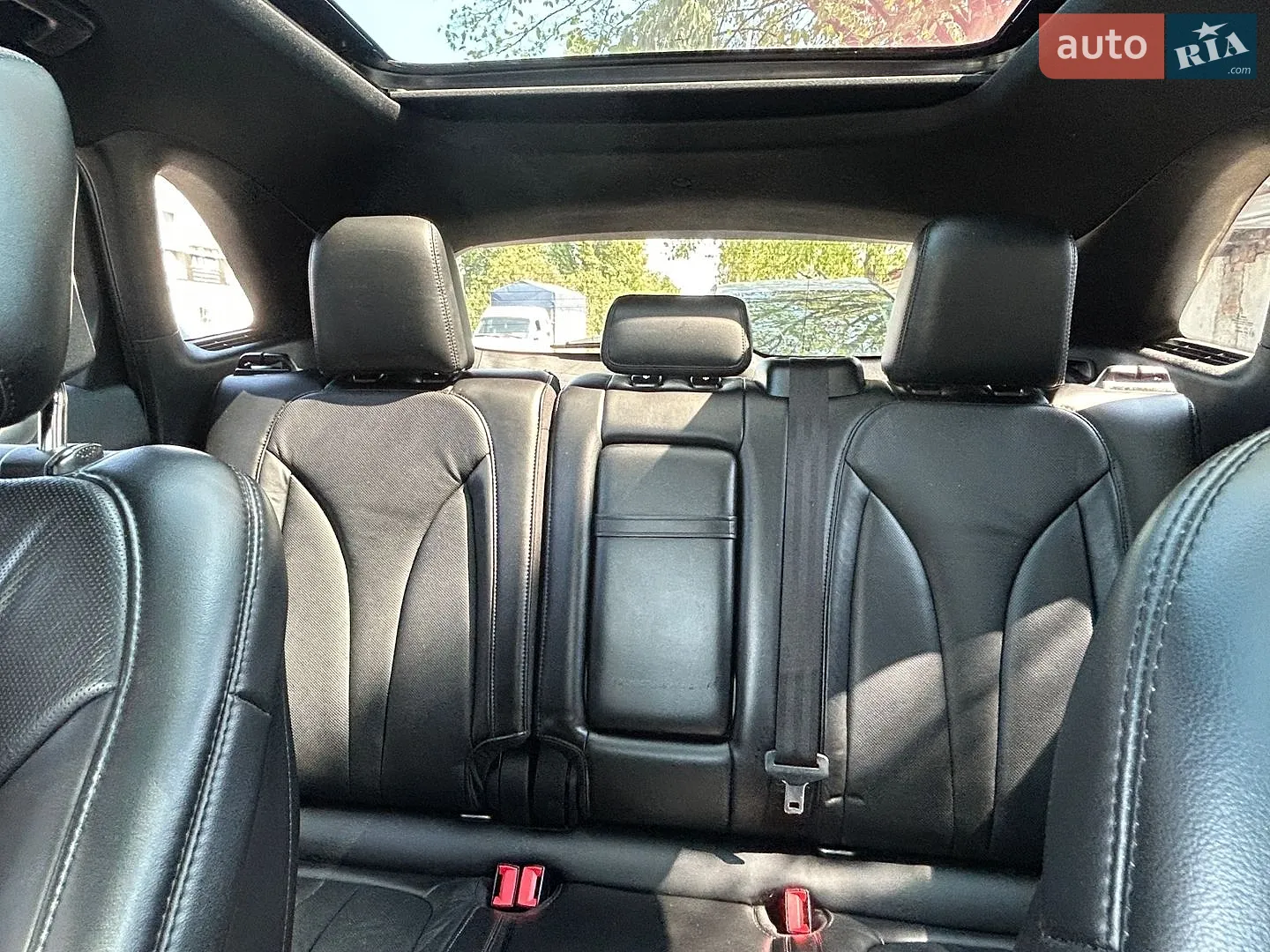 2017 Lincoln MKC - мініатюра 39