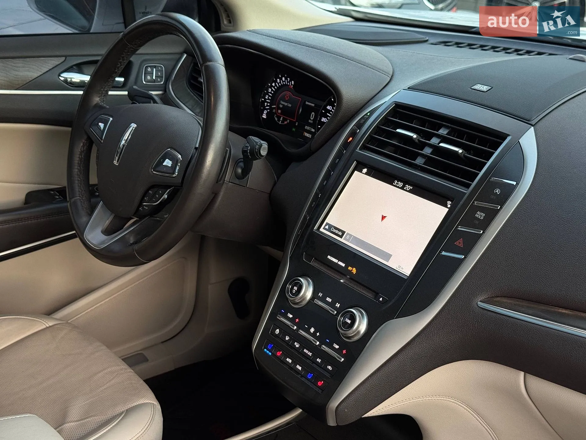 2018 Lincoln MKC - мініатюра 32