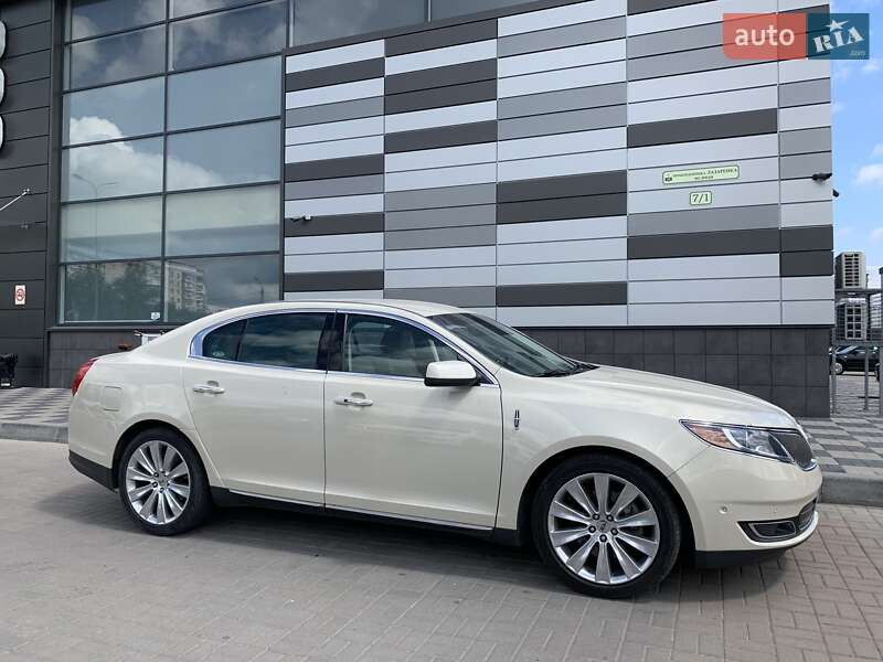 Седан Lincoln MKS 2014 в Черкассах
