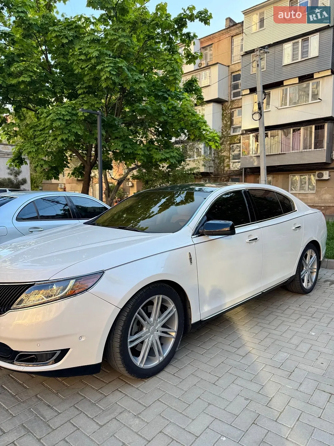2014 Lincoln MKS - мініатюра 13
