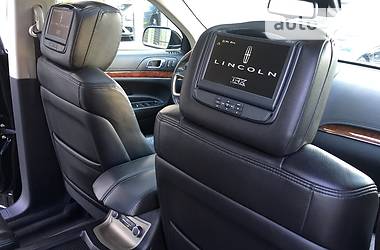 Минивэн Lincoln MKT 2010 в 
