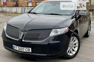 Внедорожник / Кроссовер Lincoln MKT 2015 в Сумах