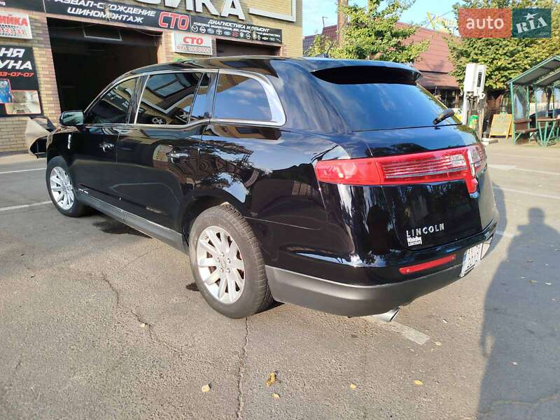 Внедорожник / Кроссовер Lincoln MKT 2017 в Харькове фото 7 Внедорожник / Кроссовер Lincoln MKT 2017 в Харькове