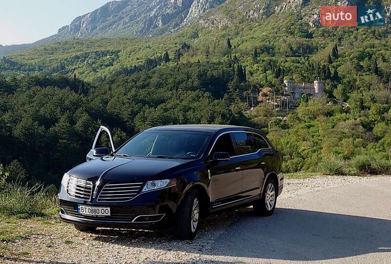 Внедорожник / Кроссовер Lincoln MKT 2018 в Херсоне