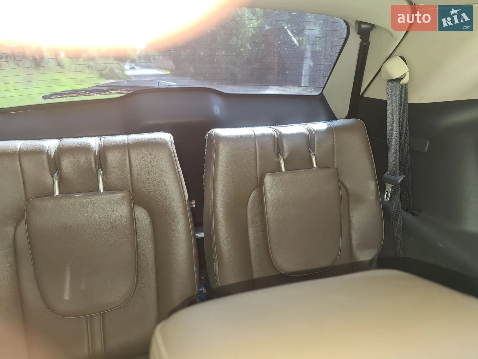2012 Lincoln MKT - мініатюра 26