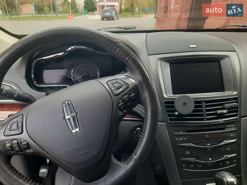 Позашляховик / Кросовер Lincoln MKT 2018 в Вінниці