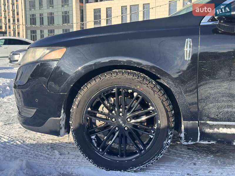 Внедорожник / Кроссовер Lincoln MKT 2016 в Киеве фото 14 Внедорожник / Кроссовер Lincoln MKT 2016 в Киеве