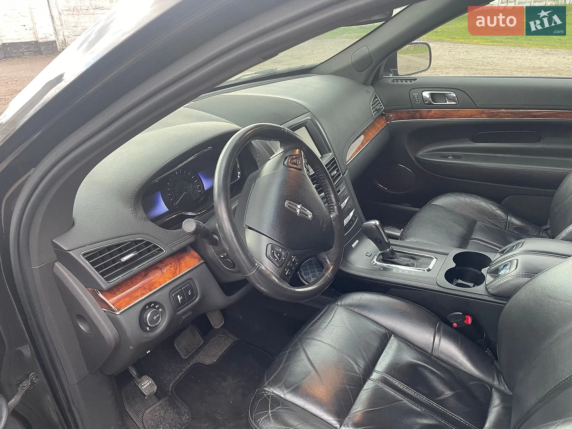 2012 Lincoln MKT - мініатюра 6