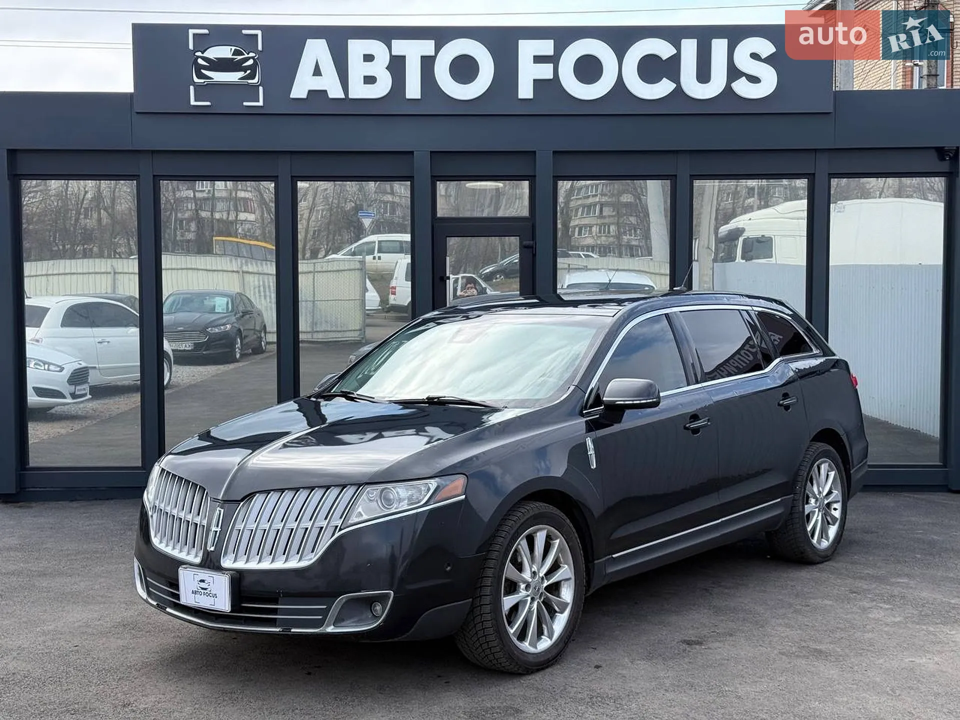 2012 Lincoln MKT - мініатюра 4