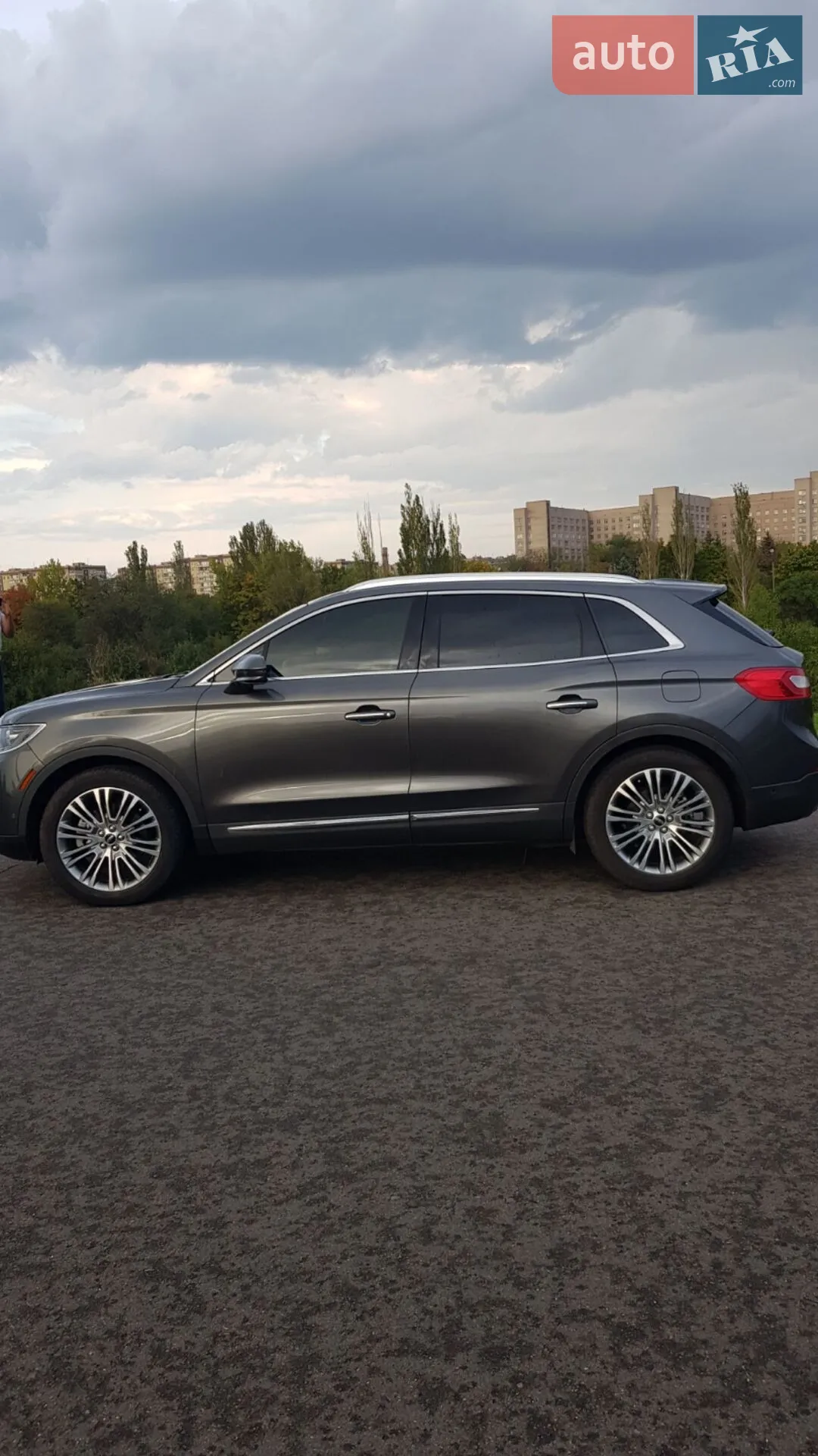 2017 Lincoln MKX - мініатюра 46