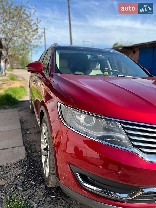 Позашляховик / Кросовер Lincoln MKX 2015 в Кривому Розі