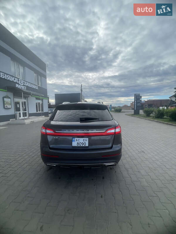 Внедорожник / Кроссовер Lincoln MKX 2017 в Луцке