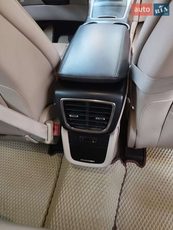 Позашляховик / Кросовер Lincoln MKX 2015 в Лохвиці фото 6 Позашляховик / Кросовер Lincoln MKX 2015 в Лохвиці