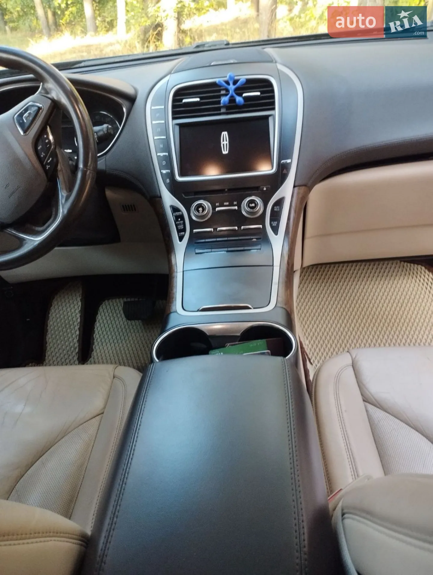 2015 Lincoln MKX - мініатюра 11