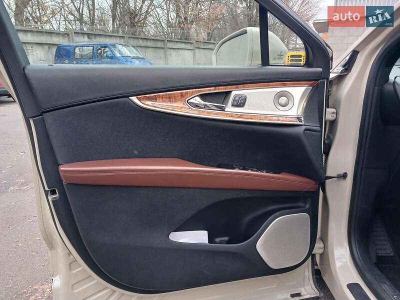 Позашляховик / Кросовер Lincoln MKX 2015 в Києві