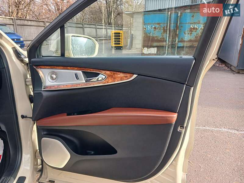 Позашляховик / Кросовер Lincoln MKX 2015 в Києві