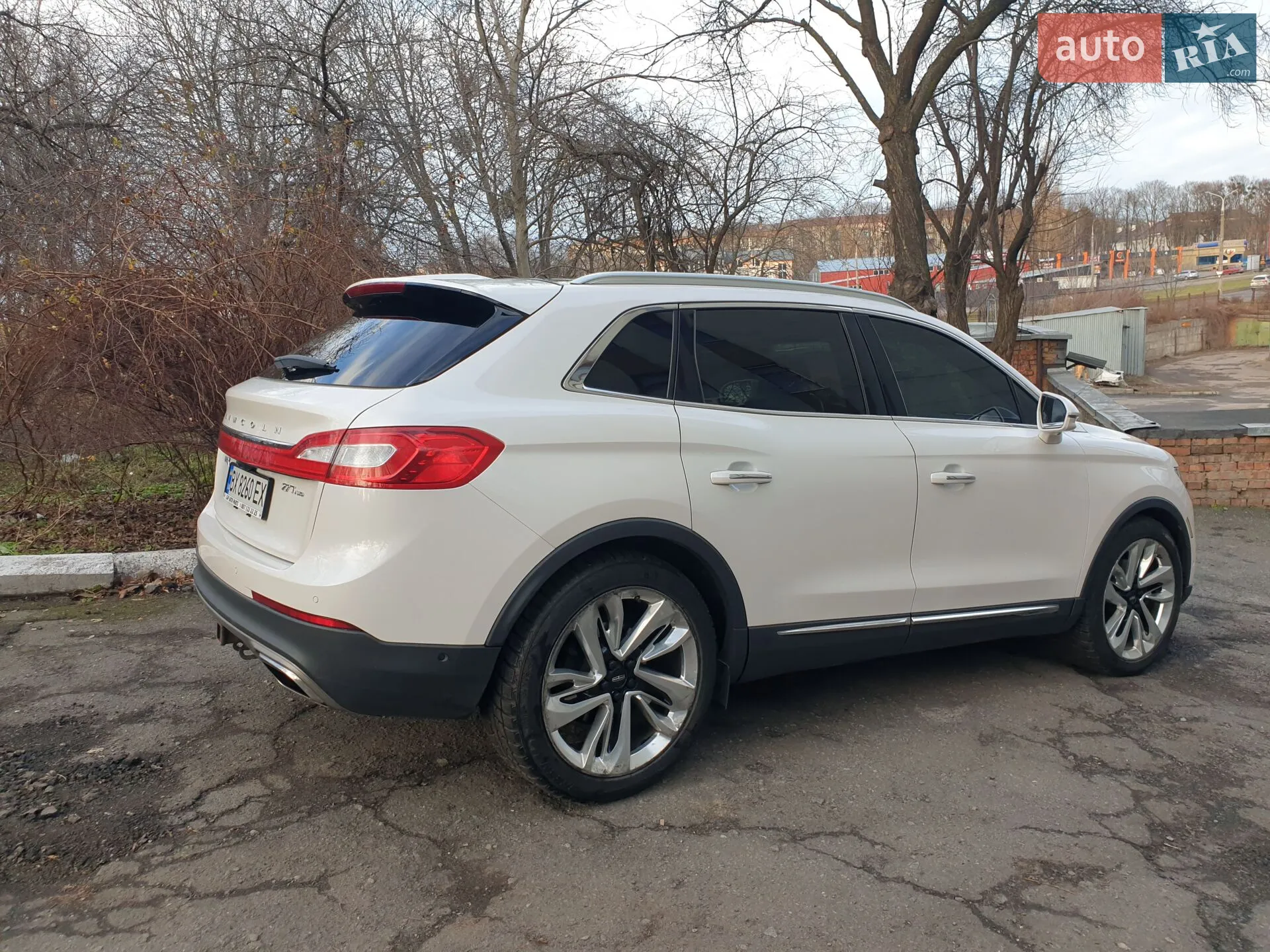 2017 Lincoln MKX - мініатюра 2
