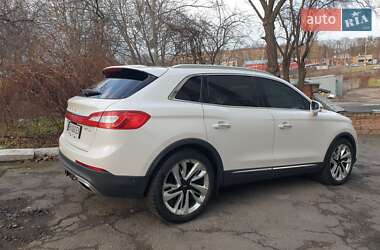 Внедорожник / Кроссовер Lincoln MKX 2017 в 