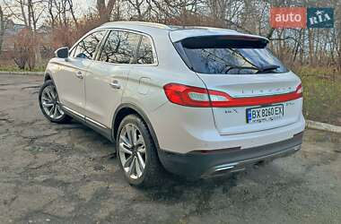 Внедорожник / Кроссовер Lincoln MKX 2017 в 