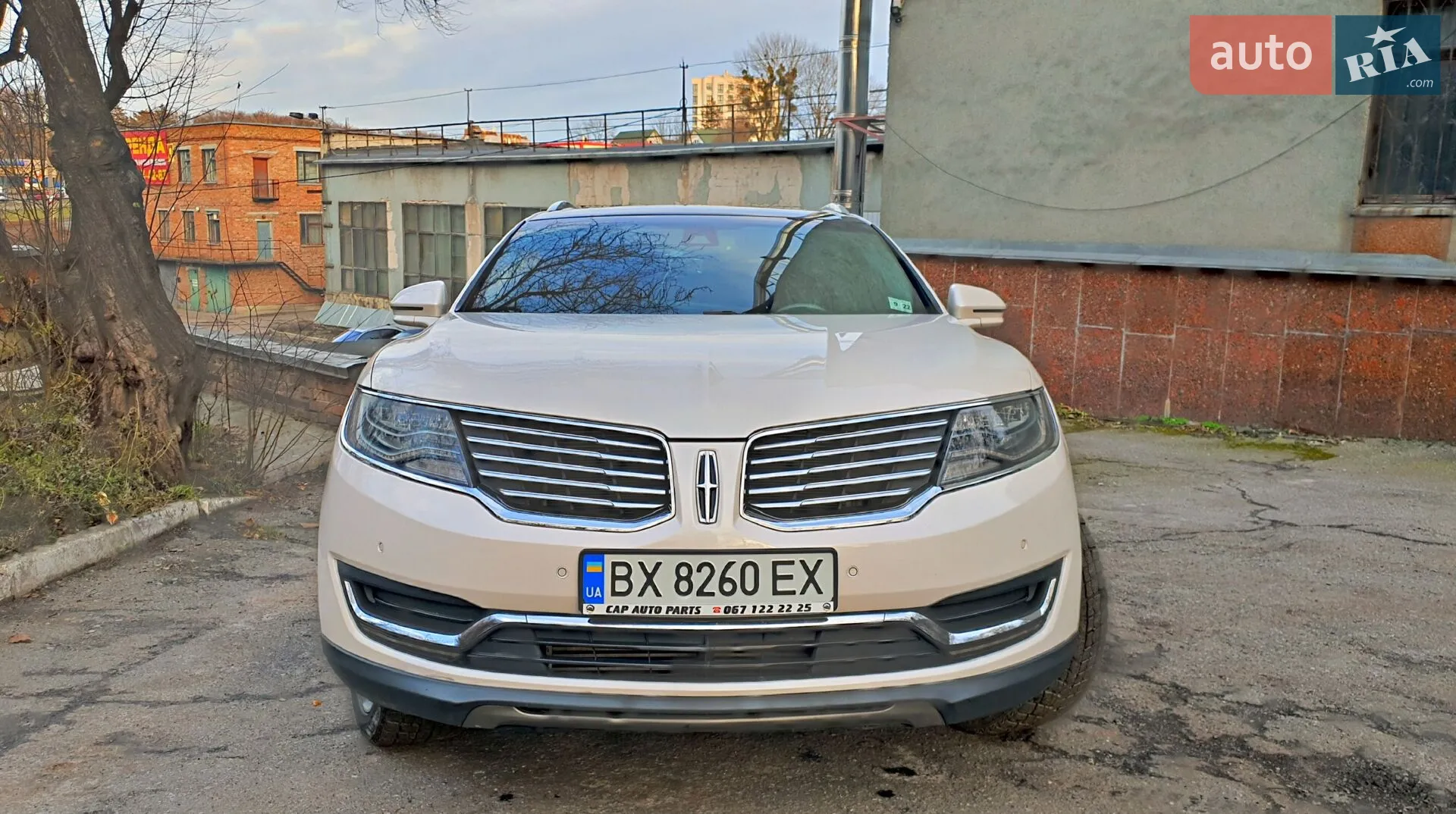 2017 Lincoln MKX - мініатюра 11
