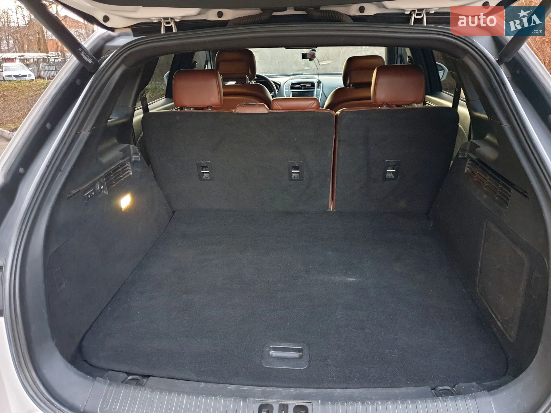 2017 Lincoln MKX - мініатюра 19