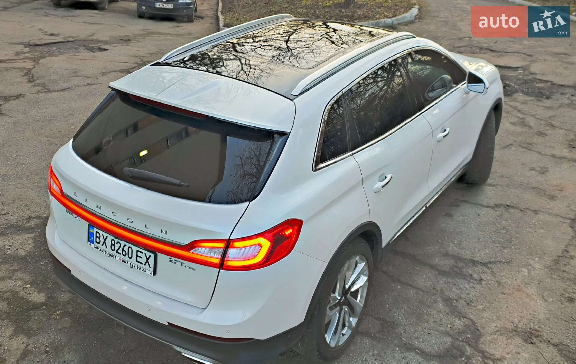 2017 Lincoln MKX - мініатюра 26