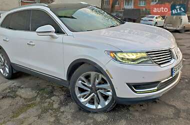 Внедорожник / Кроссовер Lincoln MKX 2017 в 