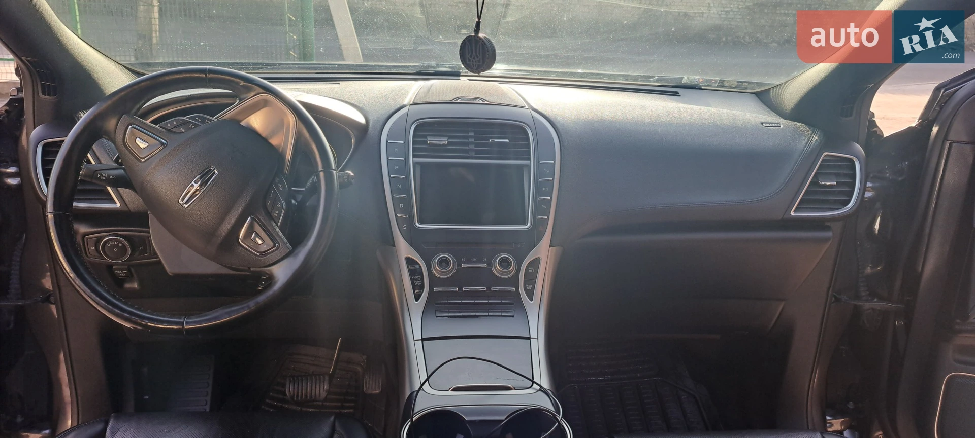 2017 Lincoln MKX - мініатюра 13