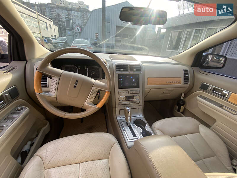 Позашляховик / Кросовер Lincoln MKX 2007 в Києві