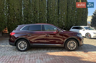 Внедорожник / Кроссовер Lincoln MKX 2017 в 