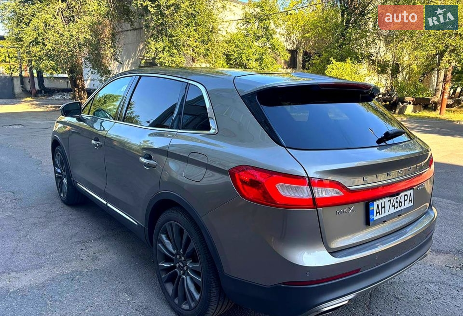 2015 Lincoln MKX - мініатюра 3