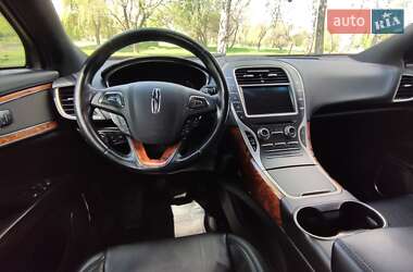 Внедорожник / Кроссовер Lincoln MKX 2016 в 
