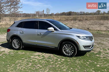 Внедорожник / Кроссовер Lincoln MKX 2015 в 