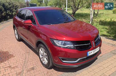 Внедорожник / Кроссовер Lincoln MKX 2017 в 