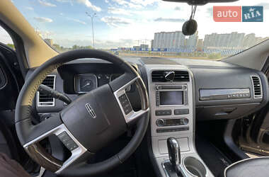 Внедорожник / Кроссовер Lincoln MKX 2007 в 