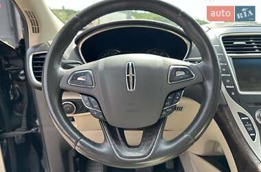 Внедорожник / Кроссовер Lincoln MKX 2015 в 