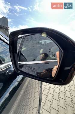 Внедорожник / Кроссовер Lincoln MKX 2015 в 