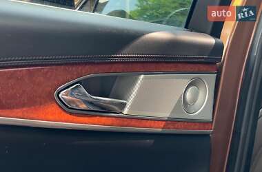 Внедорожник / Кроссовер Lincoln MKX 2018 в 