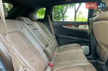 Внедорожник / Кроссовер Lincoln MKX 2018 в 