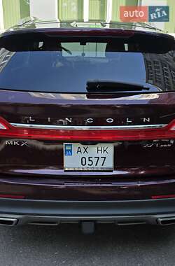 Внедорожник / Кроссовер Lincoln MKX 2017 в 