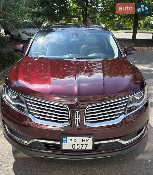 Внедорожник / Кроссовер Lincoln MKX 2017 в 