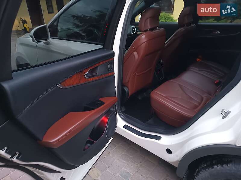 Позашляховик / Кросовер Lincoln MKX 2015 в Львові