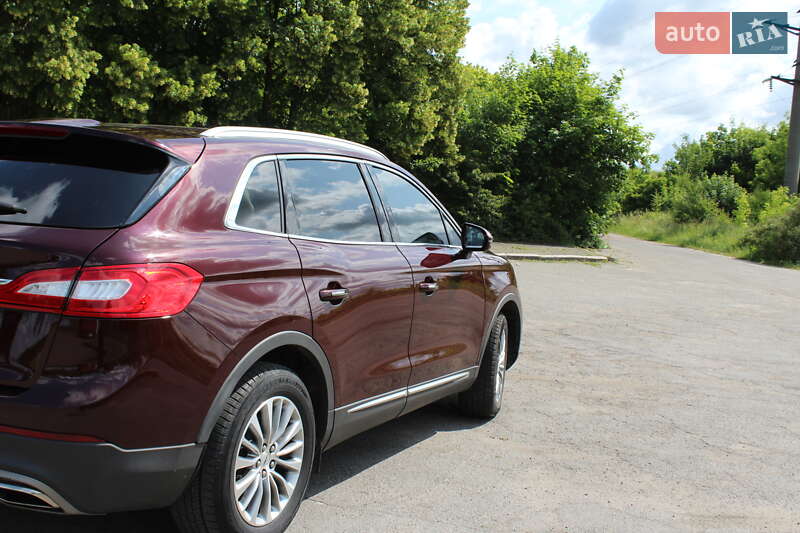 Внедорожник / Кроссовер Lincoln MKX 2017 в Владимире