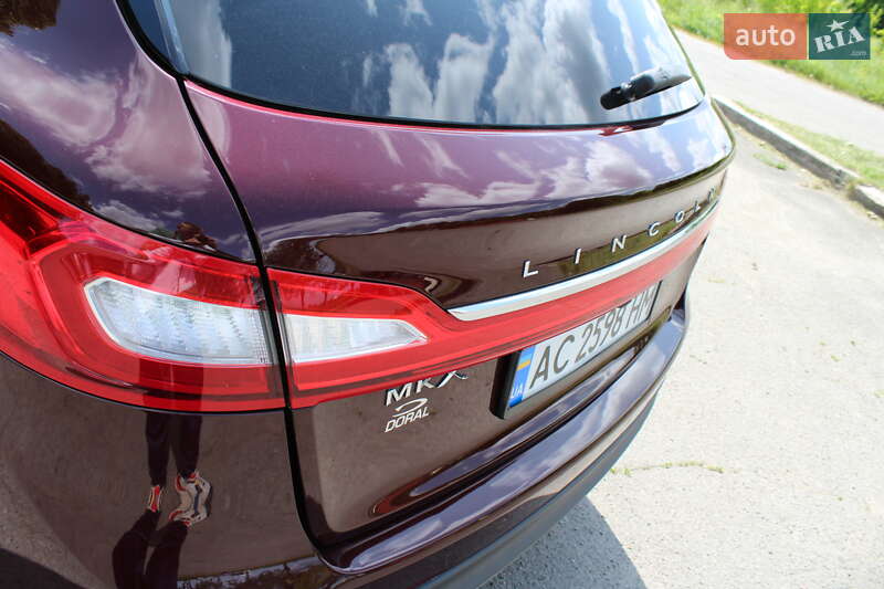 Внедорожник / Кроссовер Lincoln MKX 2017 в Владимире