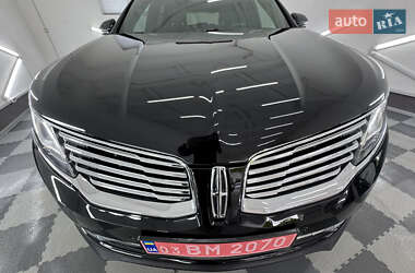 Внедорожник / Кроссовер Lincoln MKX 2015 в 