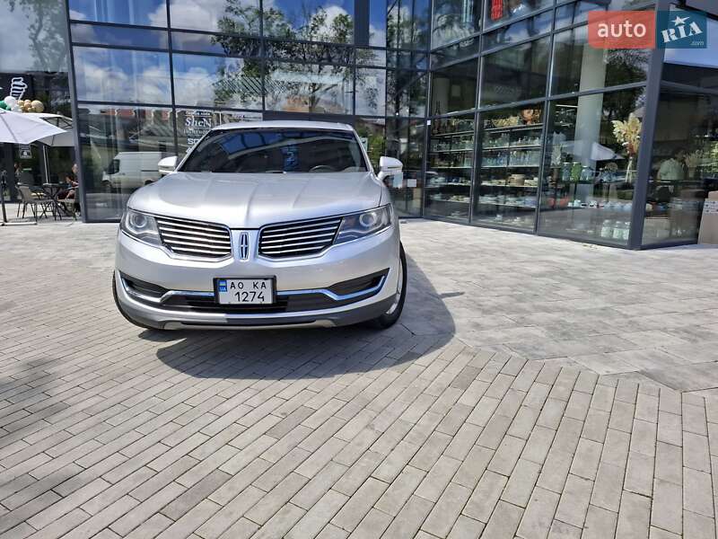 Внедорожник / Кроссовер Lincoln MKX 2017 в Ужгороде